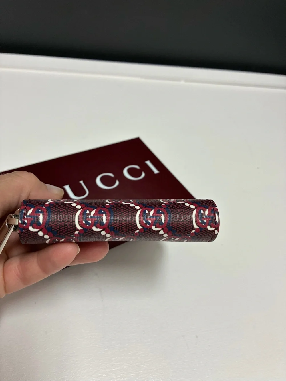 Gucci NWT Burgundy GG Monogram Zip Wallet with Navy and White Accents - Picture 8 of 10